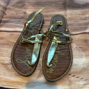 🟡 Gold Sam Edelman sandals!